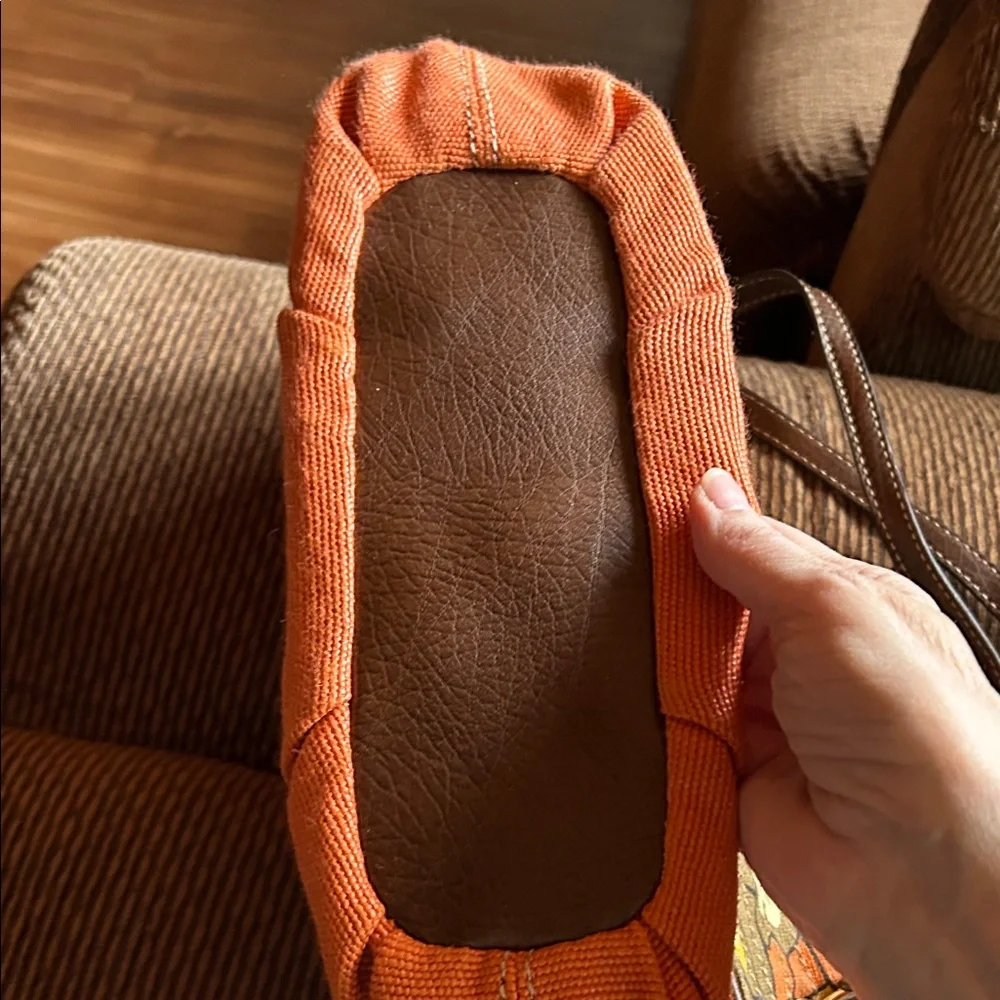 Relic Colorful Patterned Shoulder Bag - Picture 5 of 9